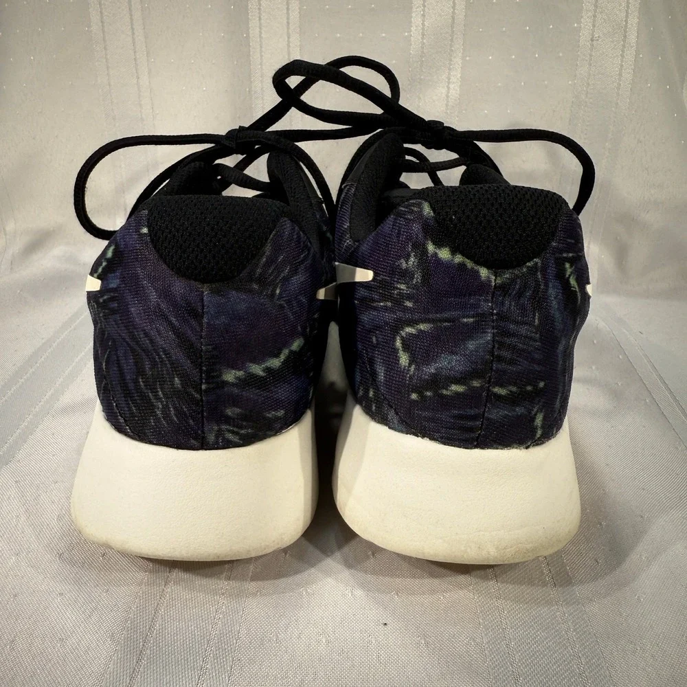 Nike Dual Tone Printed Running Shoes Womens‎ Size 9.5 Black Multi 820201-500